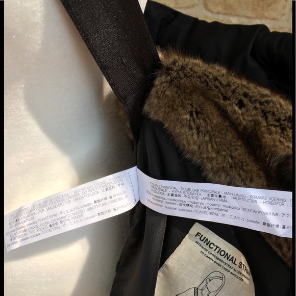 Zara Women Quilted Jacket with Faux Fur Hood NWOT - Picture 5 of 6